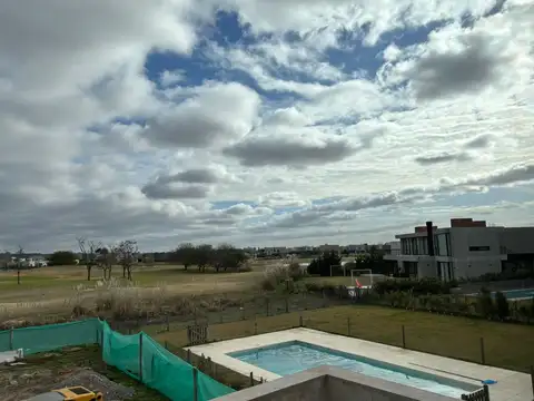 Casa en Venta en El Canton, USD 390.000