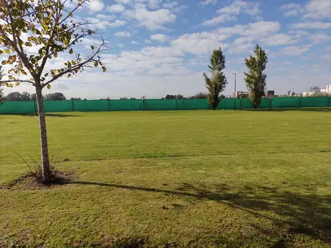 Terreno en Venta en Joaquin Gorina, USD 123.000