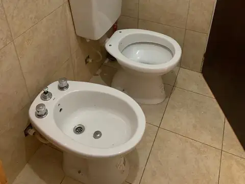 San Lorenzo 4400, Piso 1