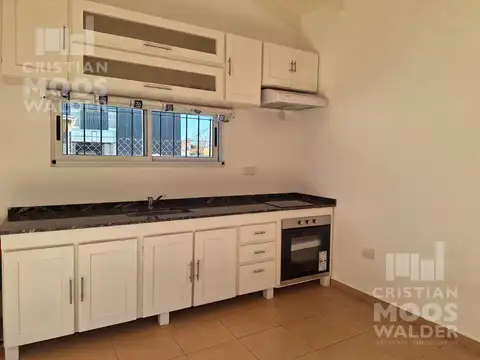 Casa 3 ambientes con 1 baño