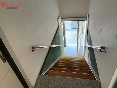 Depto Tipo Casa en Alquiler de 2 dormitorios