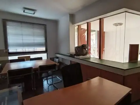 Oficina en Alquiler en Centro, $ 650.000