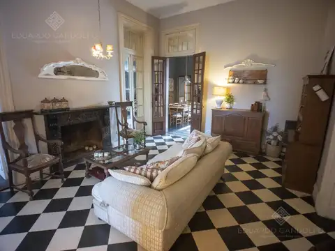 Casa en Venta de 5 dormitorios