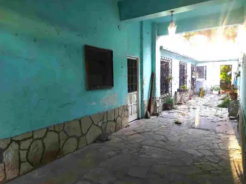 José María Bosch 700