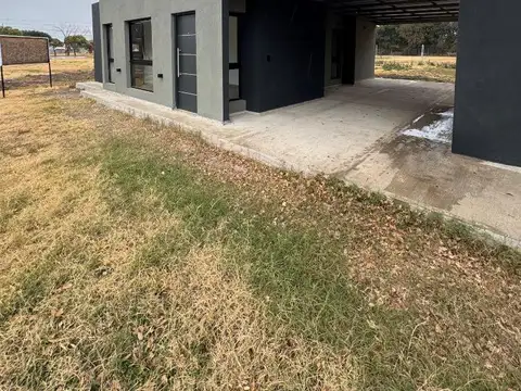 VENTA 2 DORMITORIOS- COCHERA- LOTE 500M2- A ESTRENAR