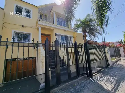 Crisólogo Larralde 2100