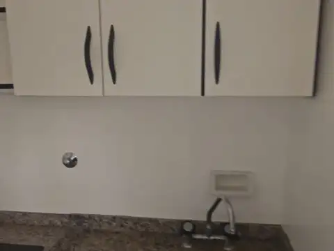 San Jose 800, Piso 2