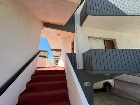 Avenida 1 entre Paseo 104 y 105.