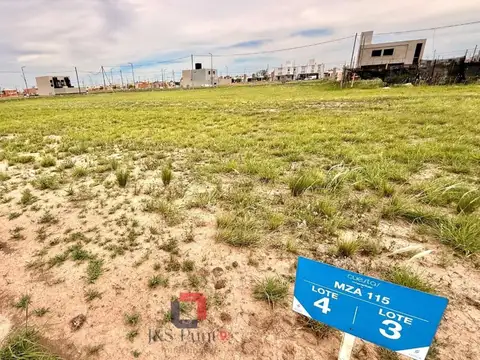 LOTE APTO DUPLEX EN CUESTAS DE MANANTIALES