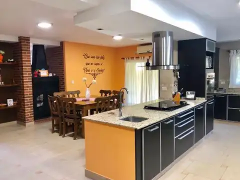 Casa en Venta de 4 dormitorios