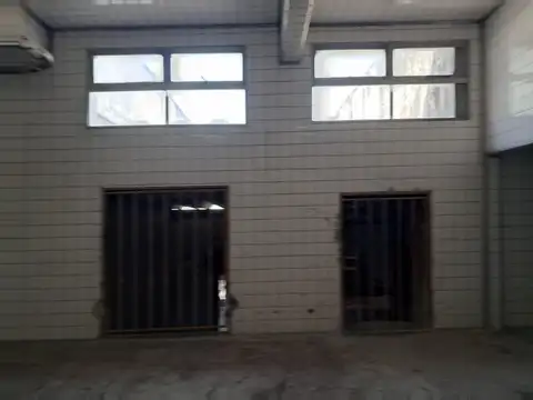 Galpon en Alquiler en Mataderos, USD 3.600