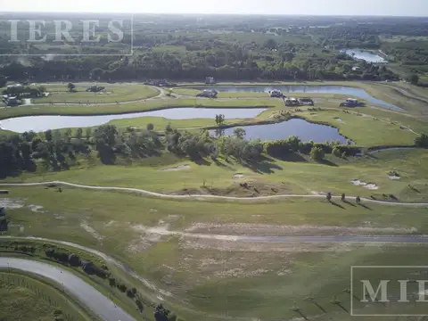 Terreno en Venta de 1761,0 m2