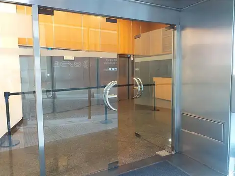 Oficina en Alquiler en Retiro, USD 3.500