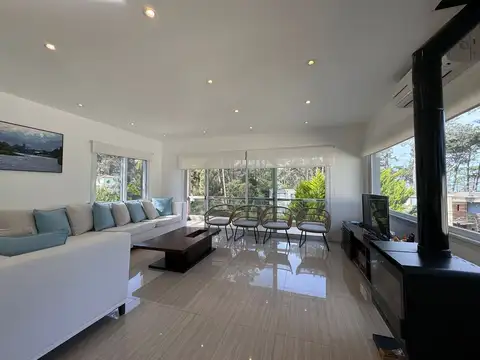 CASA ALQUILER MONTOYA  5 dormitorios con piscina