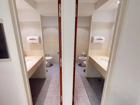 Oficina en venta San Isidro con cocheras