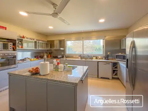 Casa 3 Dormitorios en Kentucky Funes