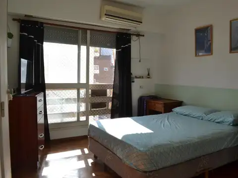 Venta Departamento Centro-Río, 1 dormitorio balcón cocina separada lavadero