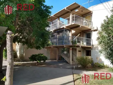Vende Departamento en General Roca de 3 dormitorios