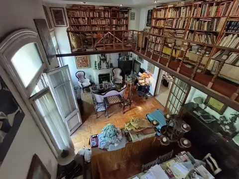 Depto Tipo Casa en Venta de 6 ambientes