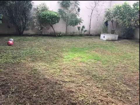 VALENTIN CARDOZO 3200