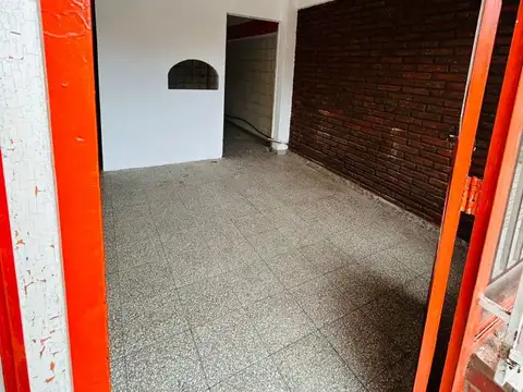 Local en Alquiler en Santa Fe, $ 600.000
