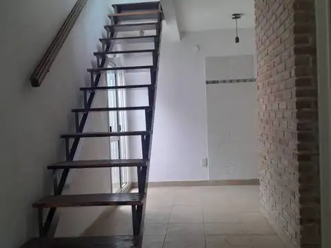 Depto Tipo Casa en Venta en Ramos Mejia, USD 105.000