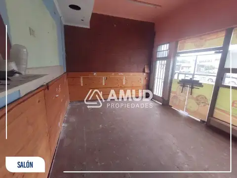 Local en Alquiler en Centro, $ 700.000