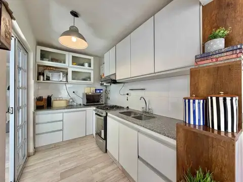 Casa 5 ambientes con 1 baño