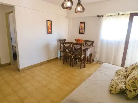 Departamento en Alquiler Temporal en Villa Gesell, $ 95.000
