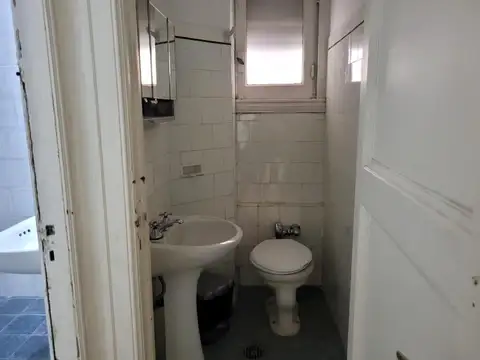 Departamento 4 ambientes con 2 baños