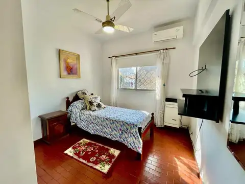 VENTA CASA MULTIFAMILIAR JARDIN Y COCHERA WILDEC