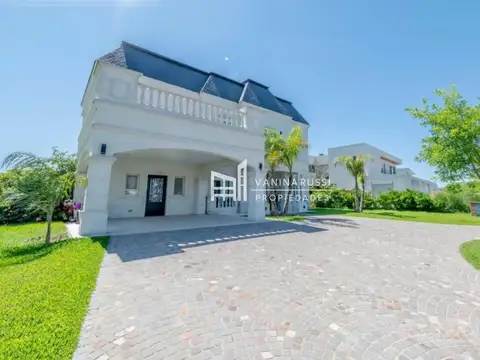 Casa en venta de 4 dormitorios en Puertos