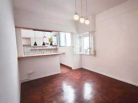 Departamento en Alquiler en Flores, $ 700.000