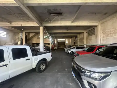 Galpon en Venta en Mataderos, USD 800.000