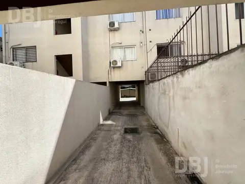 (DBJ-564) BERUTI 49 - EDIFICIO PASANTE