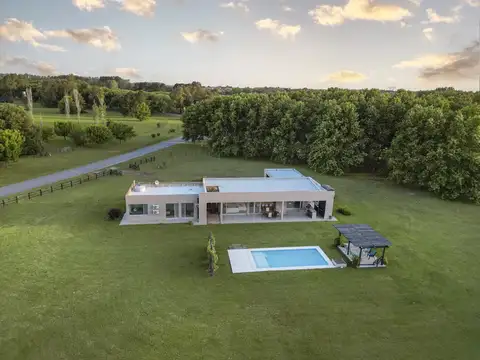 Casa en VENTA - Estancia La Macarena - Capilla del Señor