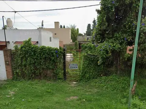 Terreno en Venta 50  mts Fondo