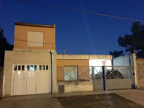 casa c/ depto en venta
