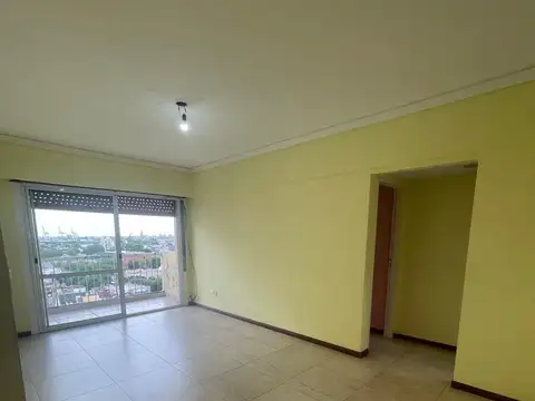 AV MONTES DE OCA 1200