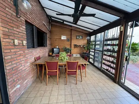 Depto Tipo Casa en Venta de 3 dormitorios