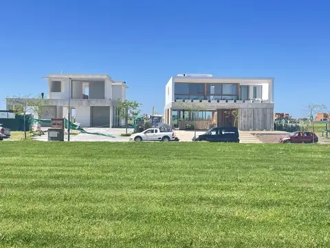 Barrio Amarras - Puertos del Lago - Escobar