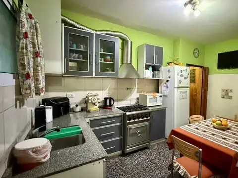 Depto Tipo Casa en Venta con 1 cocheras