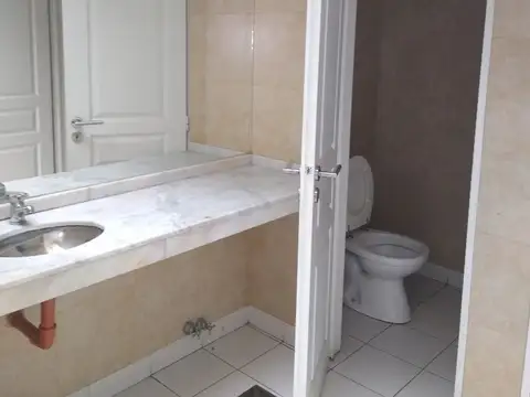 Local en Venta en Caballito, USD 490.000