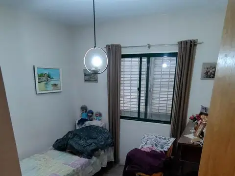 Departamento en planta baja de tres dormitorios