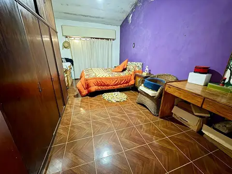 Casa 4 ambientes con 1 baño