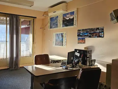 Suipacha 700, Piso 9