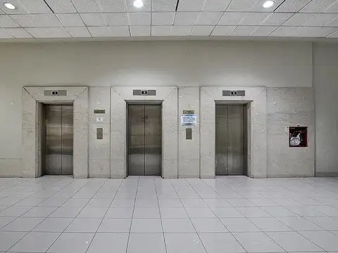 Oficina en alquiler en Microcentro