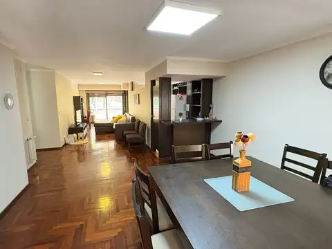 Boulevard Poniente Arturo Umberto Illia 400