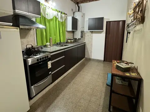 Casa Centrica Lujan con Departamento Independiente