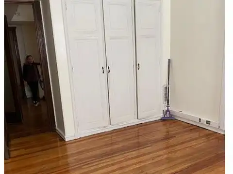 Oficina en Alquiler 60 años